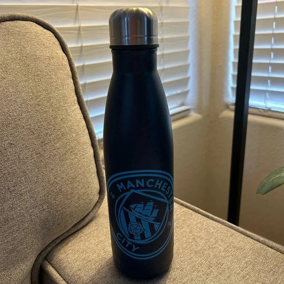 Manchester City FC Official Water Bottle - Picture 1 of 4
